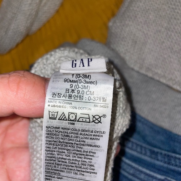 Baby gap knitted cardigan booties and jeans - Picture 7 of 9